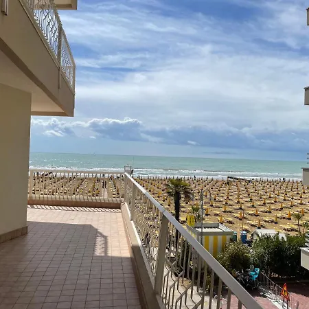 Appartamento Fronte Mare-residence Union 9 Lido di Jesolo
